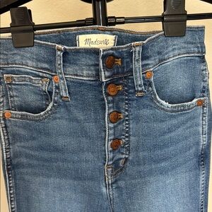 Madewell 10” High Rise Blue Jeans Classic Style, Size 25